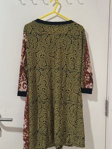 Olive Printed Kurta with button detailing