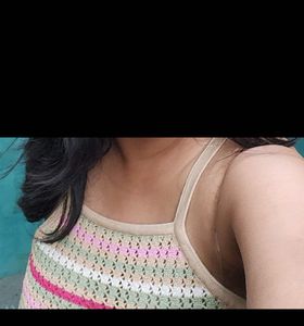 Striped Knit Crop Top.. hello summer