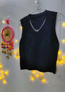 Sleeveless Black Vest with Chain Detail