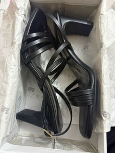 Brand new with tag and box Stylish Black Strappy
