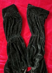 Black Velvet Twist Front Crop Top