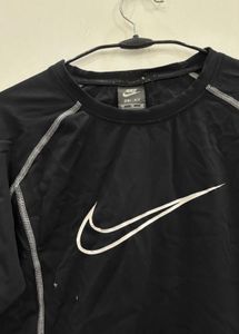 Nike Dri-FIT T-Shirt