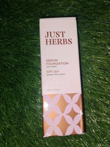 Just Herbs Serum Foundation Spf 30+ With Black Eyeliner