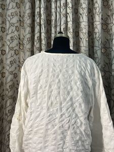 Elegant White Kurta with Pearl Detail