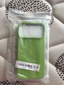 Green iPhone 17 Pro Max Case