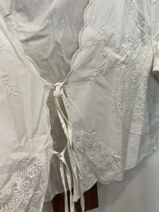 zara off White Embroidered Tie-Front Cropped Top