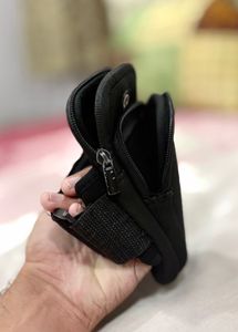 Black Universal Pouch arm Bag