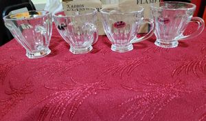 4 Glass Cups