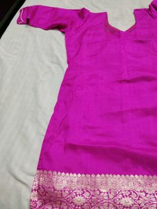 Beautiful Pink Brocade Kurta