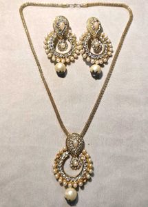 Elegant Pearl &amp; Stone Necklace Set
