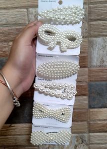 Pearl Hair Clips