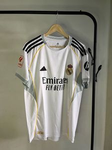 Real Madrid Jersey 25/26 Home (M)