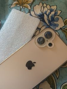 iPhone 16 cover