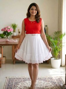 Chic Red & White Sleeveless Dress