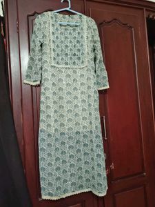 Elegant Floral Print Kurta Set