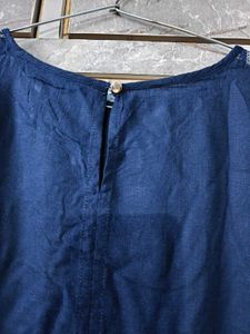 Navy blue Top