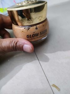 Maliao Glow Skin Illuminator Makeup Base..