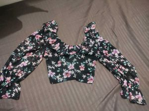 Black Floral Sheer Sleeve Crop Top
