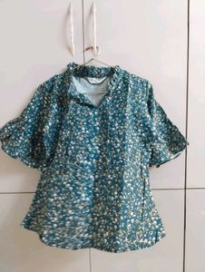 Chic Floral Print top