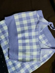 Cute Gingham Knit Crop Top &amp; Skirt Set