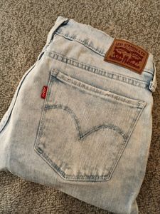 Branded Levis Denim Jens