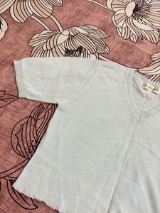 V-Neck Knit Top