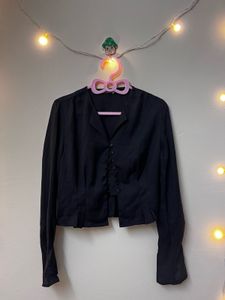 Chic Black Cropped Jacket