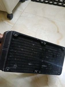 Computer corsair cpu Liquid Cooler IN OK CONDITION