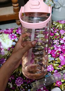 2 L water bottle