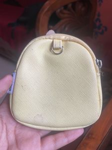 Cute Yellow Cartoon Coin Pouch
