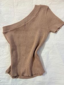 Ribbed One Shoulder Top