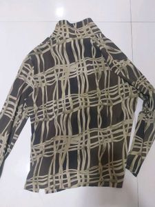 Geometric Print Blouse