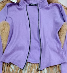 A Fitted Crop Top With Zip That Looks Super Cool