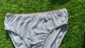 Comfortable Women's Briefs