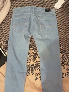 Light Wash Denim Jeans
