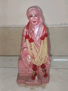 Sai Baba Statue with Garland
