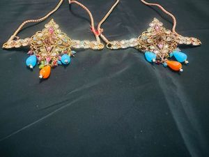 Exquisite Kundan & Pearl neck Set