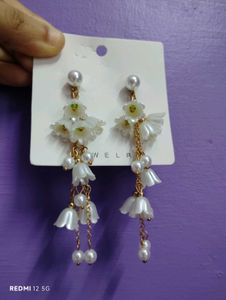 Elegant White Flower Pearl Dangle Earrings