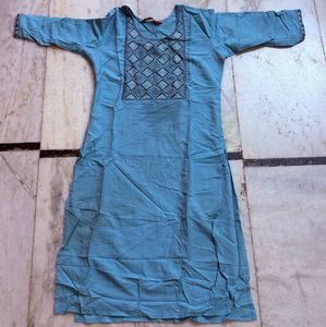 Blue kurti -straight