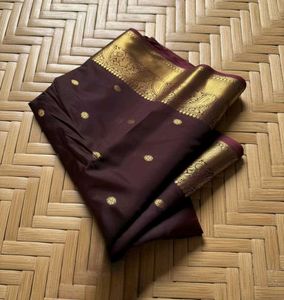 New Without Tag Elegant Banarasi Katan Silk Saree