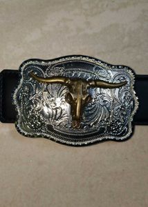 Gothic belt