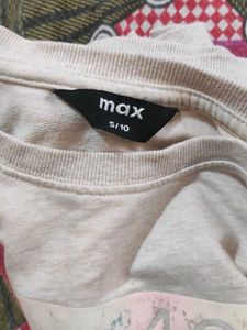 Max "Error 404" Graphic Sweatshirt