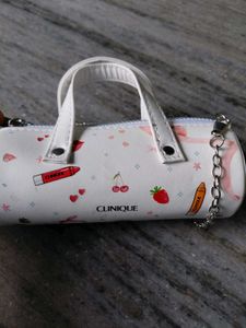Clinique Cosmetic Pouch