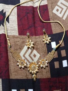 Gold Floral Necklace and Earring Set