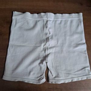 🩳 | Vintage White Shorts
