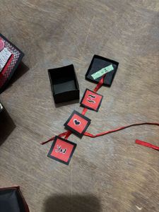 Explosion Gift Box