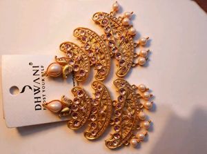 Elegant Gold Tone Pearl Drop Earrings