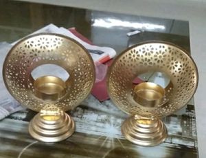 Mariya Handcrafted Hurricane Metal Tealight Candle