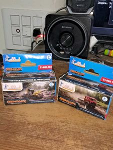 Die-Cast Miniature Toy Trucks (Set of 2)