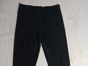New GYM trouser For Girls Stylish And All Black